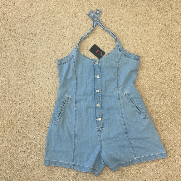Levi's Pants - NWT Levi’s Denim Shorts Romper